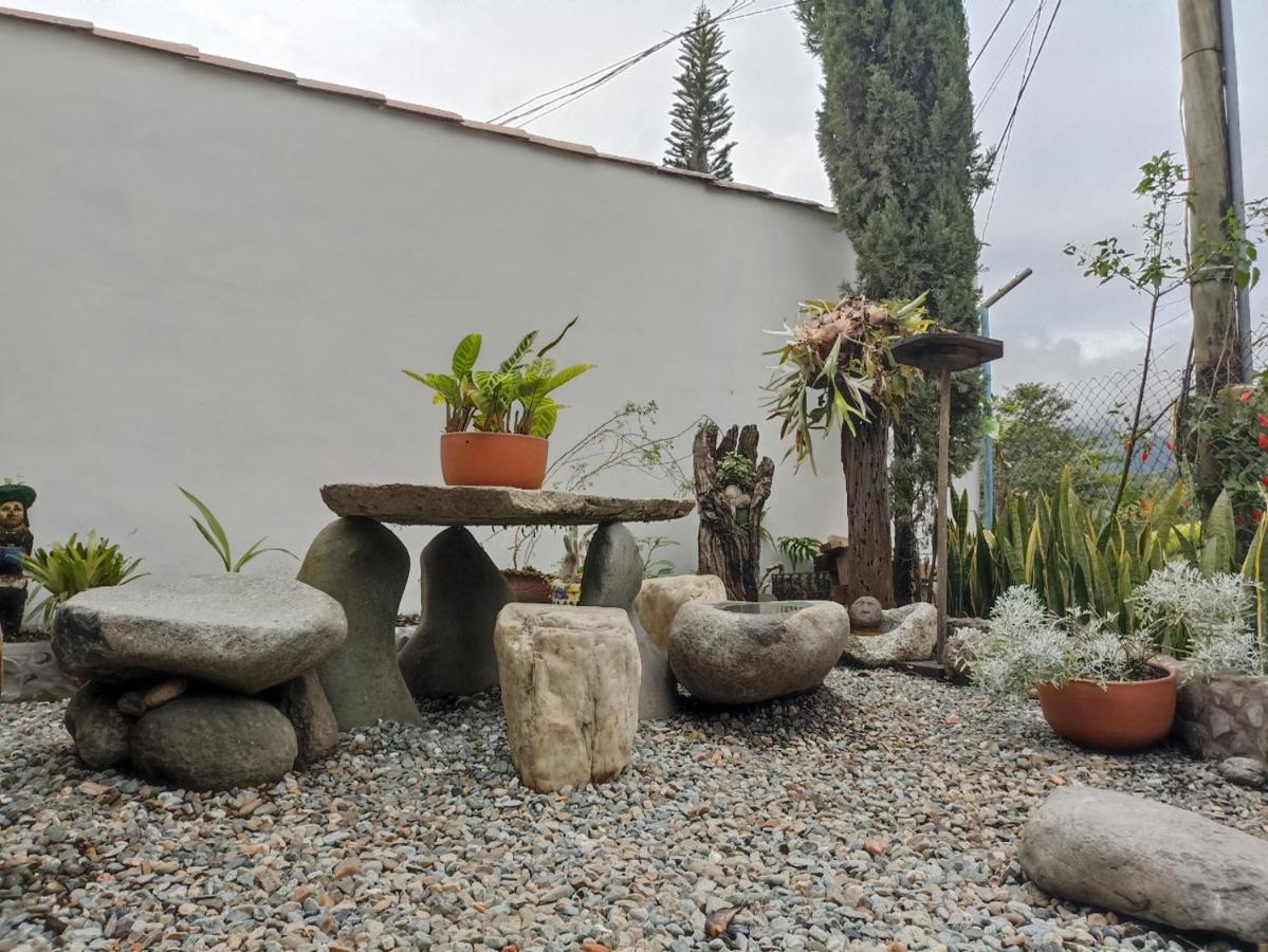 Casa De Las Rocas Hostel Jardín Exterior foto