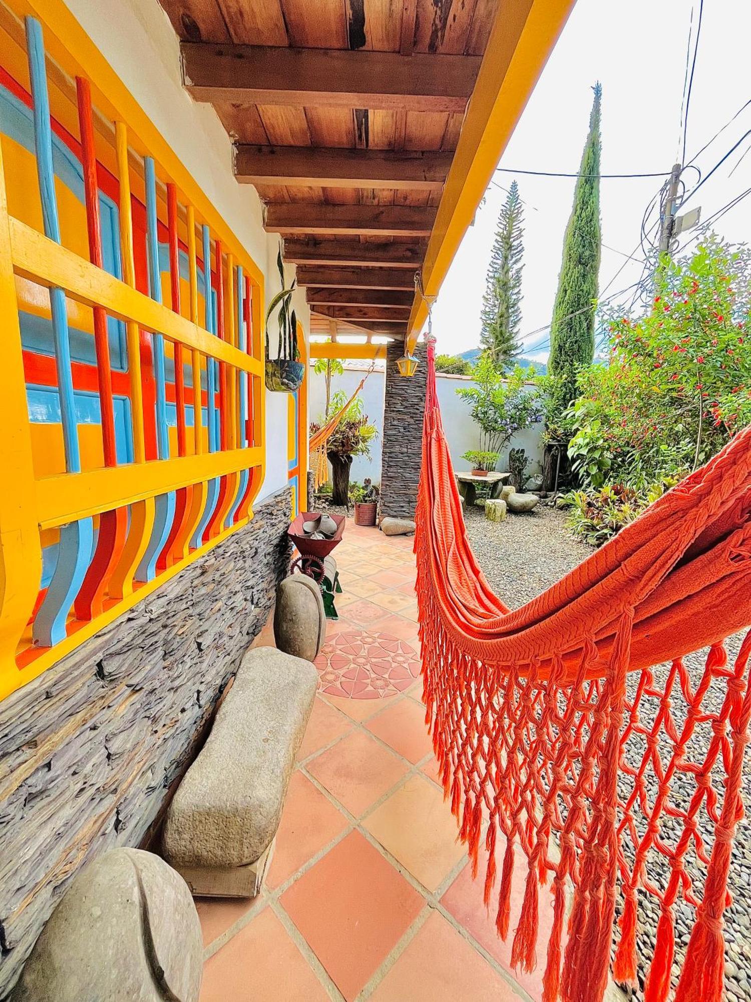 Casa De Las Rocas Hostel Jardín Exterior foto